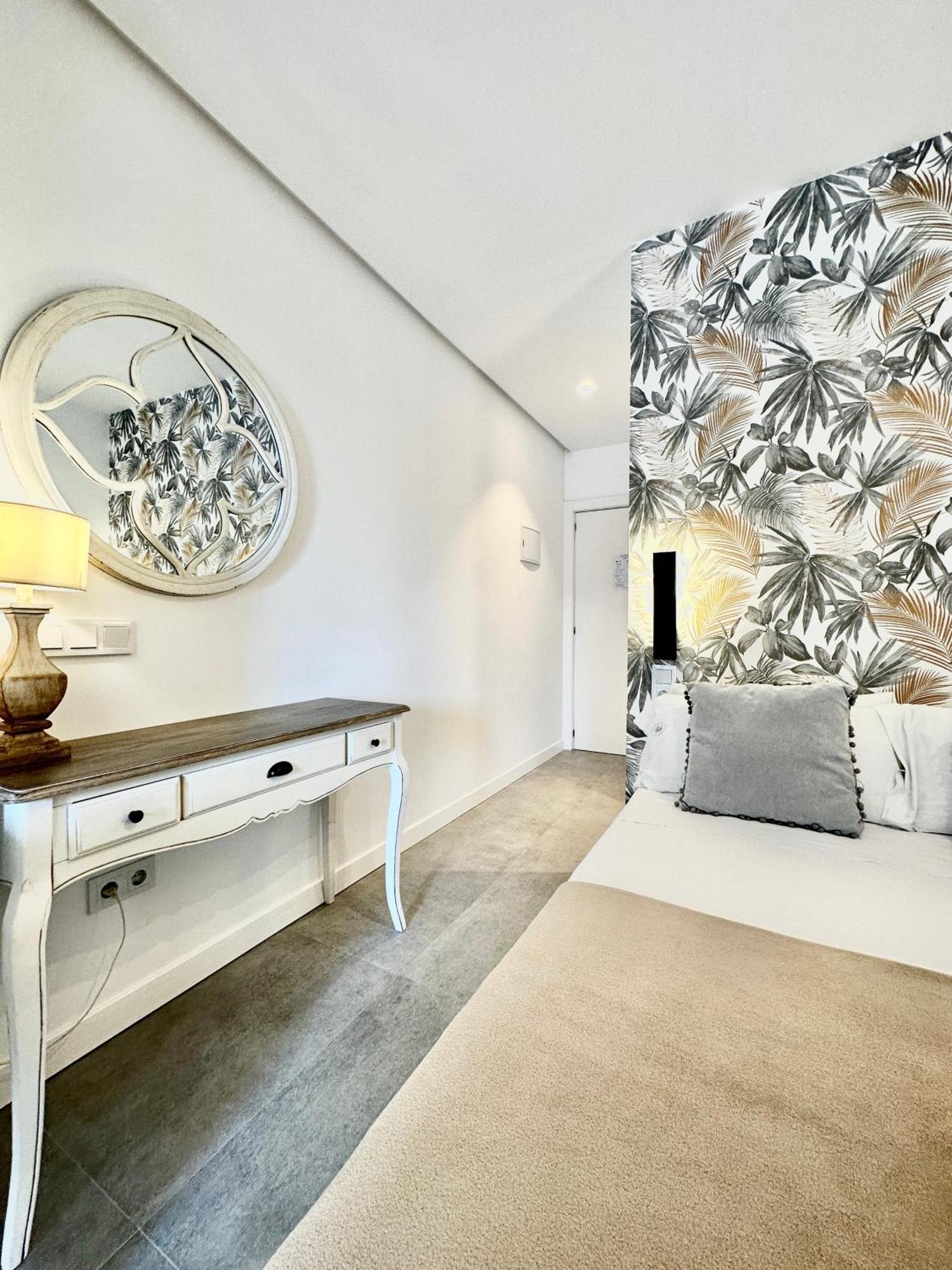 Loft 18 Beachfront Marbella Center Экстерьер фото